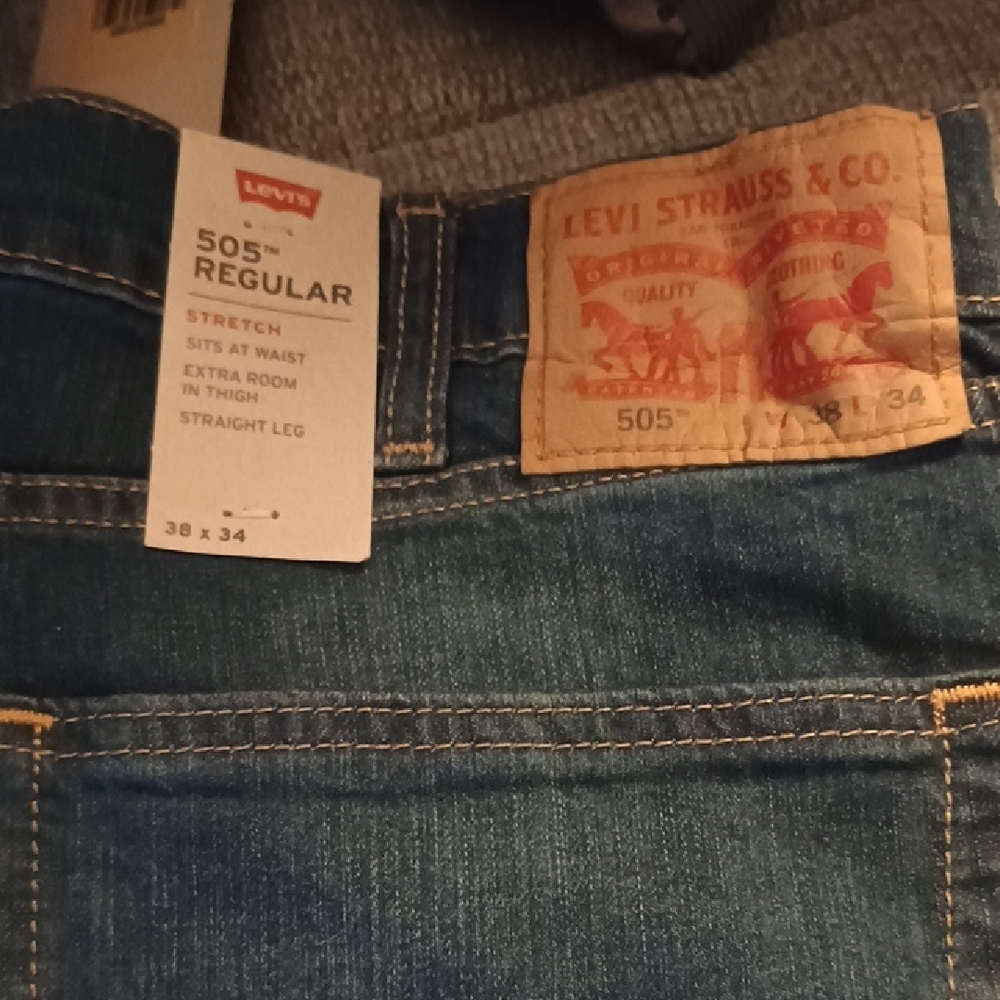 Levi's Men's 505 Regular Fit Jeans - Blue